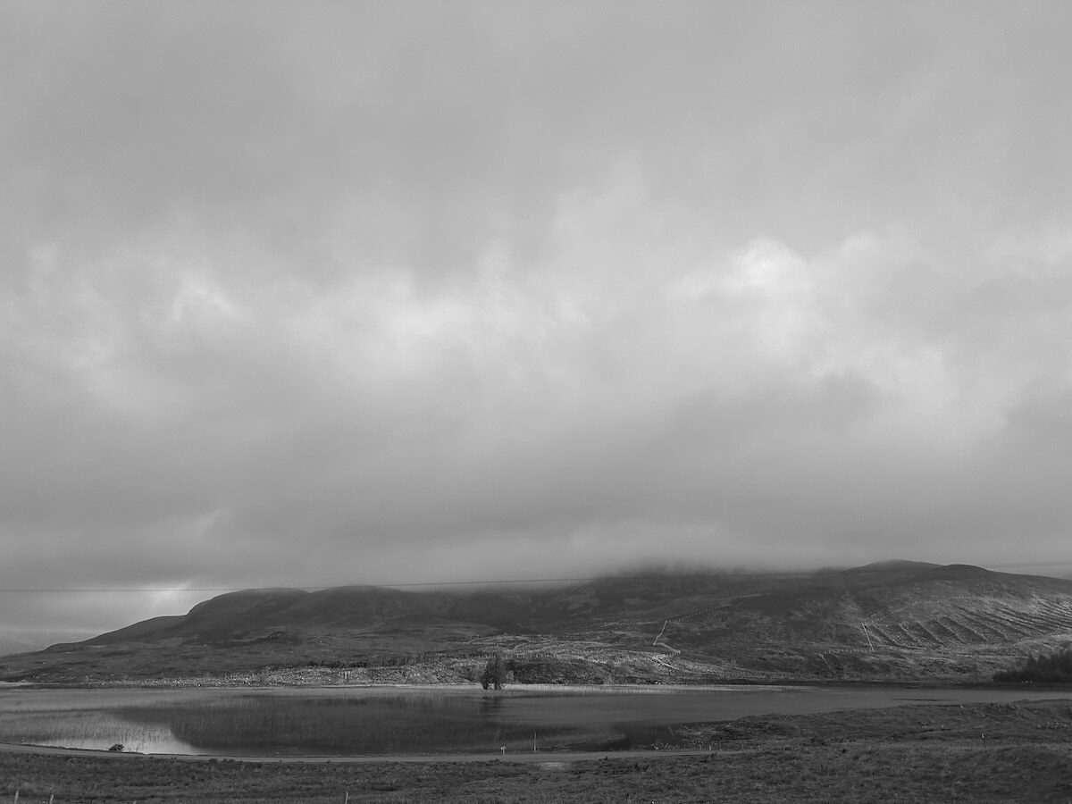 Moln över Highlands